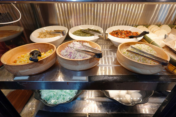 桃園市桃園區進化的燒肉吃到飽推薦：燒肉火鍋走向日料美學新境界，桃園福犇燒肉燒肉火鍋吃到飽＋K歌嗨唱不是夢