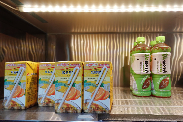 桃園市桃園區進化的燒肉吃到飽推薦：燒肉火鍋走向日料美學新境界，桃園福犇燒肉燒肉火鍋吃到飽＋K歌嗨唱不是夢