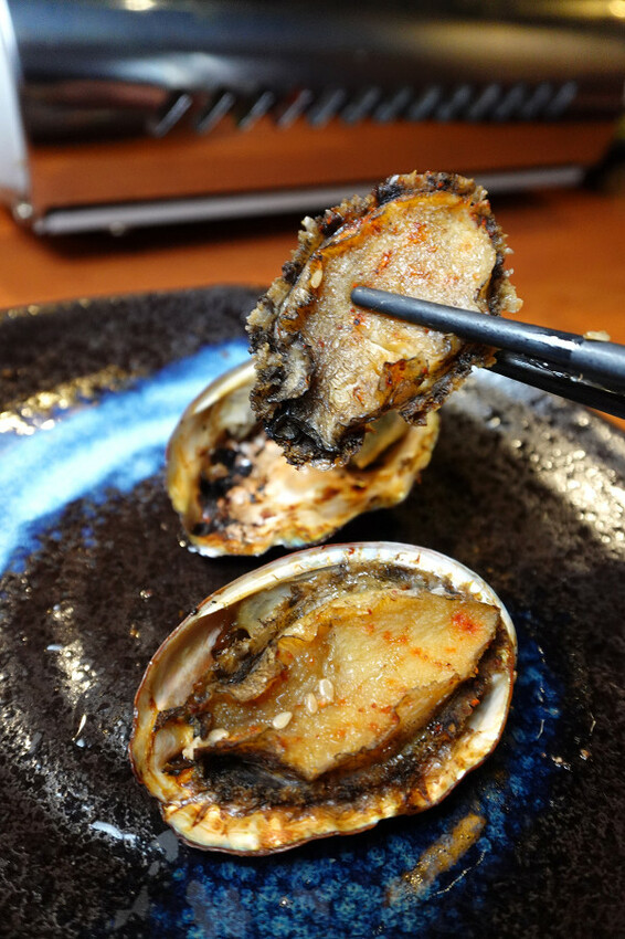 桃園市桃園區進化的燒肉吃到飽推薦：燒肉火鍋走向日料美學新境界，桃園福犇燒肉燒肉火鍋吃到飽＋K歌嗨唱不是夢