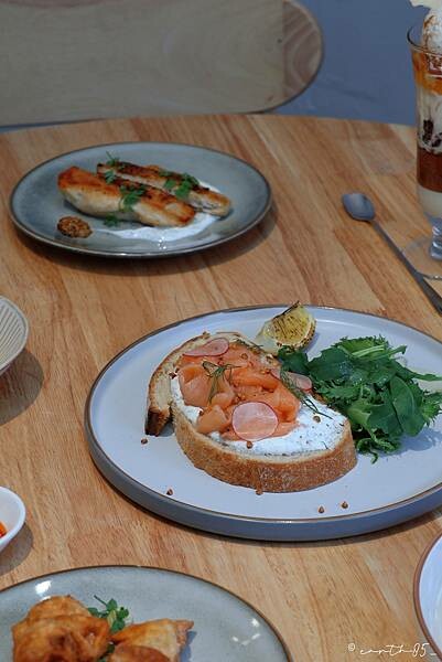 [ 台北美食 ] 賜福早午餐-科技大樓巷弄新開幕早午餐 班尼