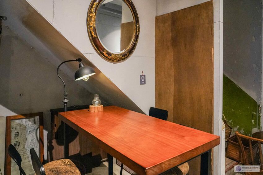 基隆不限時咖啡廳推薦!復古文青60年老宅不限時朶雨,七堵火車站旁必訪