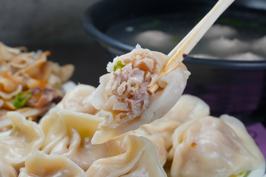 熱搜台中隱藏版美食!超人氣當歸鴨+鴨肉米糕必點攻略|御品鴨香 熱搜台中隱藏版美食!超人氣當歸鴨+鴨肉米糕必點攻略|御品鴨香