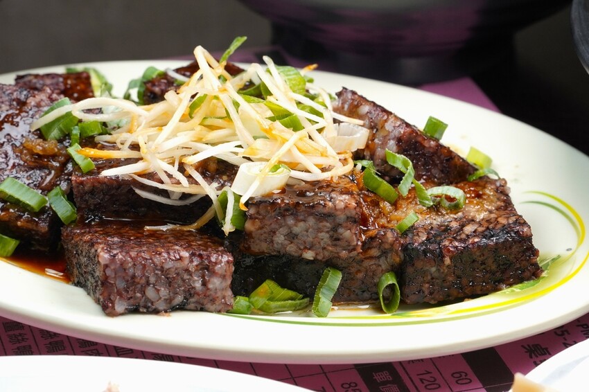 熱搜台中隱藏版美食!超人氣當歸鴨+鴨肉米糕必點攻略|御品鴨香 熱搜台中隱藏版美食!超人氣當歸鴨+鴨肉米糕必點攻略|御品鴨香