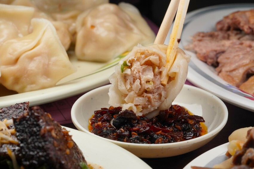 熱搜台中隱藏版美食!超人氣當歸鴨+鴨肉米糕必點攻略|御品鴨香 熱搜台中隱藏版美食!超人氣當歸鴨+鴨肉米糕必點攻略|御品鴨香