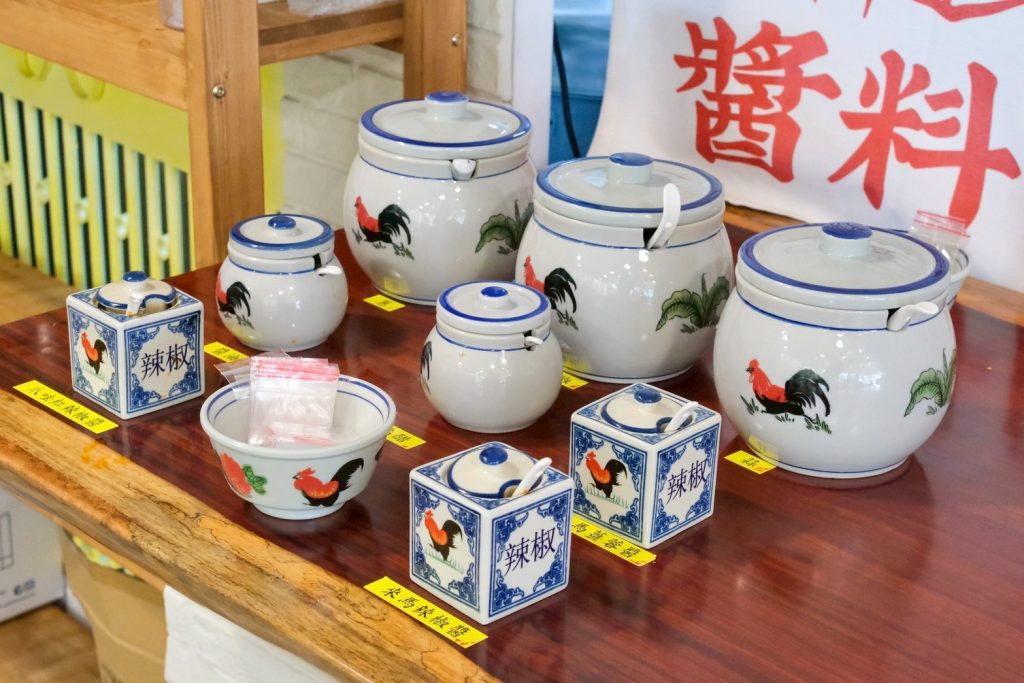 苗栗頭份新開幕!正宗馬來西亞料理 來馬食光,沁涼巨無霸南洋刨冰推薦。