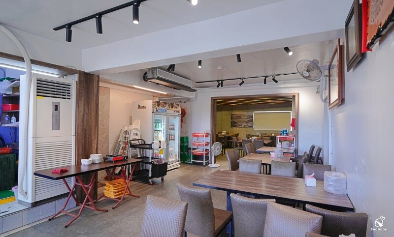 新北市萬里區大益發萬里蟹活海鮮餐廳｜在地人私藏的萬里現撈活海鮮，夏天也能爽爽吃蟹！