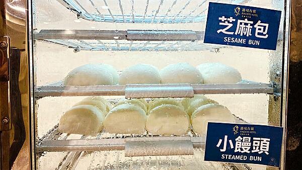 花蓮住宿推薦-路境行旅花蓮文化館-東大門夜市旁住宿-魔幻森林、永無島、登入月球的奇幻空間-花蓮非常推薦的文青商旅，小鹿文娛集團-46.jpg