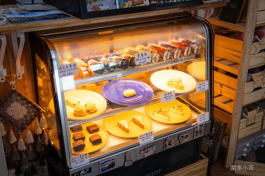 中壢輕食咖啡廳DIY手作-Art Wall Milla 米菈手工藝術 DIY Café，各式咖啡飲品及輕食甜點都非常棒，而且還能一秒讓你踏進夢幻繽紛的手作藝品世界！ @圍事小哥的幸福相框