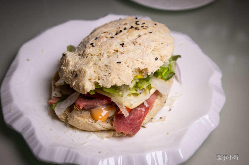 中壢輕食咖啡廳DIY手作-Art Wall Milla 米菈手工藝術 DIY Café，各式咖啡飲品及輕食甜點都非常棒，而且還能一秒讓你踏進夢幻繽紛的手作藝品世界！ @圍事小哥的幸福相框