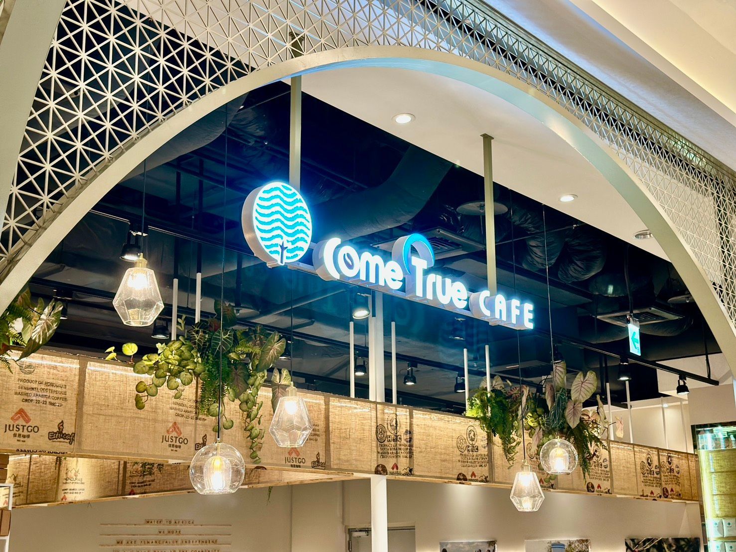 【台北質感咖啡廳推薦】全日型咖啡廳 舒芙蕾控別錯過!質感空間