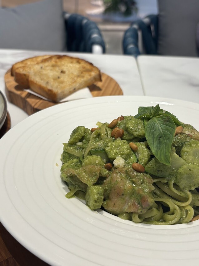 台北市信義區成真咖啡 ComeTrue CAFE ☕🍴台北微風廣場店新開幕