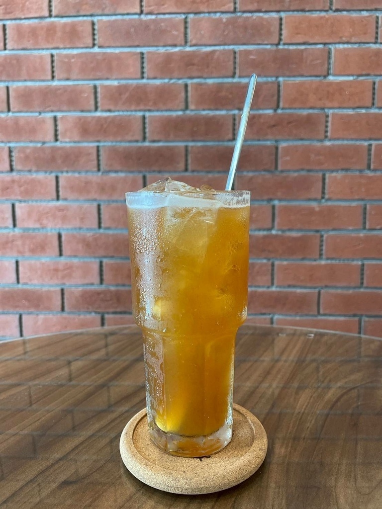 白桃芒果冰茶.jpg 白桃芒果冰茶.jpg