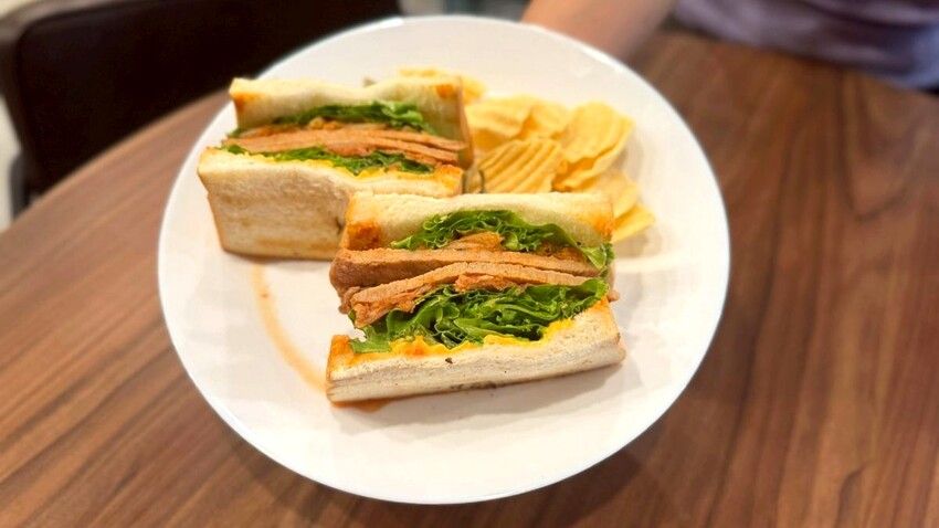 苑裡咖啡新亮點「啡常美好」,百年祖厝改造的苗栗咖啡廳