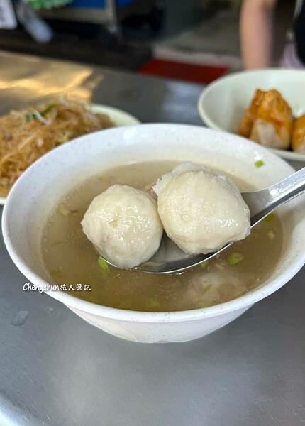 基隆【老店豆干包】銅板價的好味道，台式早餐的經典代表