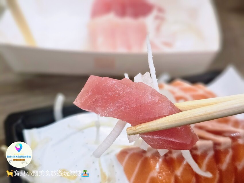 深夜想吃生魚片就來台中魚市水產街的大鮪生魚片，多元支付超方便！