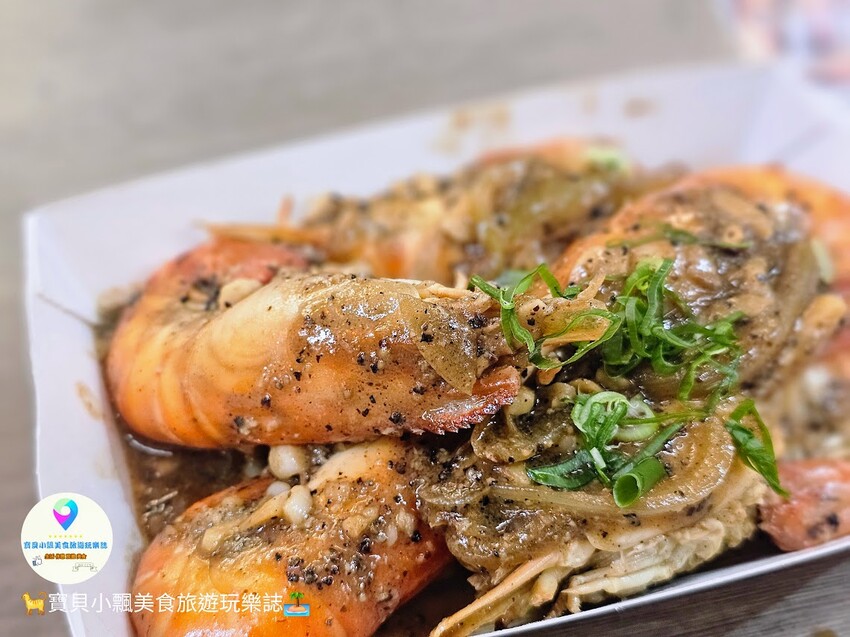 深夜想吃生魚片就來台中魚市水產街的大鮪生魚片，多元支付超方便！