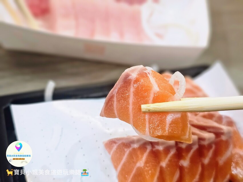 深夜想吃生魚片就來台中魚市水產街的大鮪生魚片，多元支付超方便！