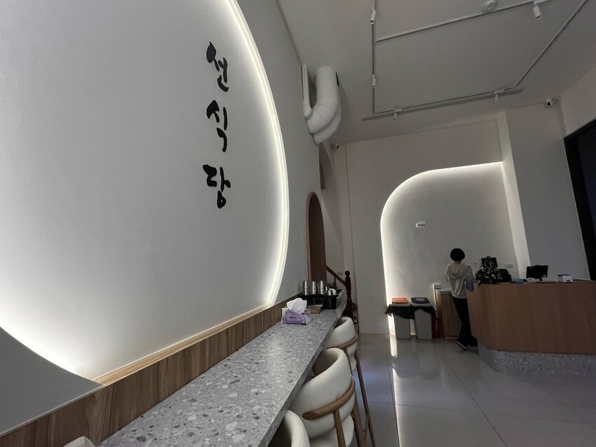 桃園韓式！善食堂半半麵，炸醬炒碼雙重享受，中路特區美食新選擇