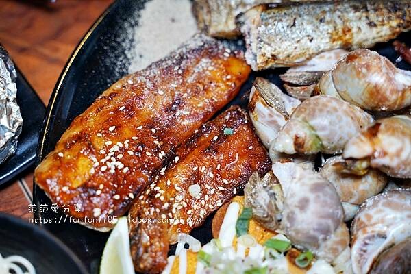 【雞老闆 桶仔雞－景美店】壽星吃雞啦！聚餐首選串燒桶仔雞專門店 (14).JPG