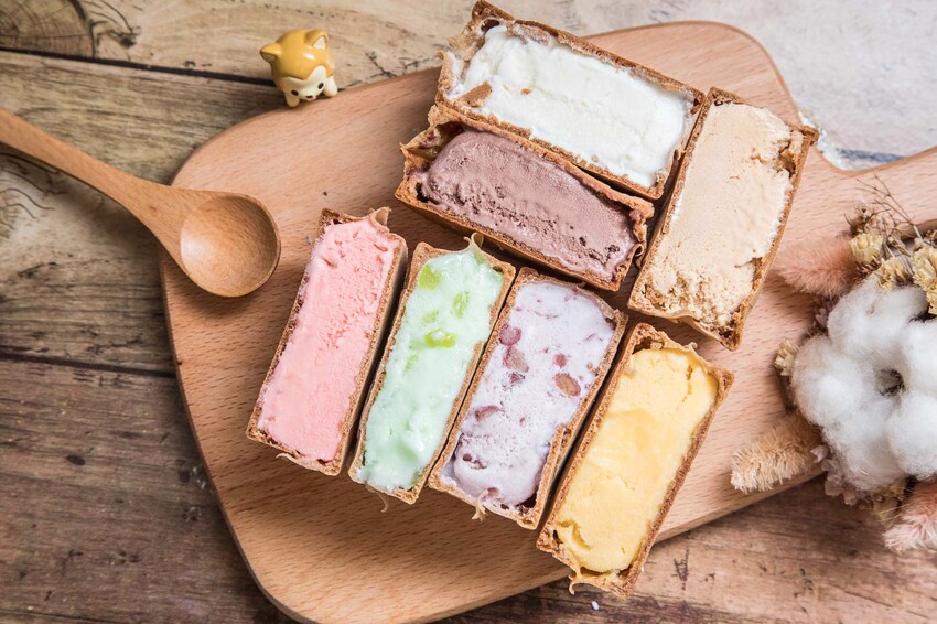 桃園紅豆小舖冰車輪餅!日夢幻甜點團購必搶,口感獨特酥脆冰涼。