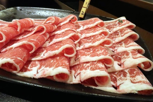 宮綺308 昆布の鍋：公館吃到飽 宮綺308火鍋 只要358肉肉吃到飽 平日優惠套餐超划算 不收一成吃到飽火鍋~