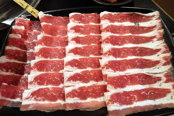 宮綺308 昆布の鍋：公館吃到飽 宮綺308火鍋 只要358肉肉吃到飽 平日優惠套餐超划算 不收一成吃到飽火鍋~