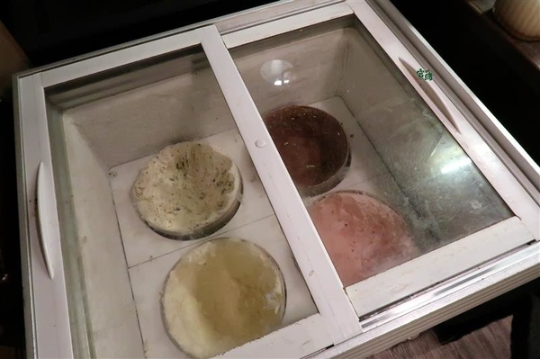 宮綺308 昆布の鍋：公館吃到飽 宮綺308火鍋 只要358肉肉吃到飽 平日優惠套餐超划算 不收一成吃到飽火鍋~