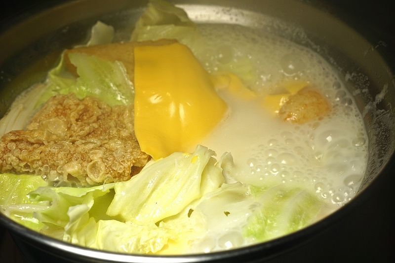 308元讓你吃到好湯頭涮涮鍋,不夠飽打卡加10元再多一盤肉!!宮綺308, 台北公館火鍋