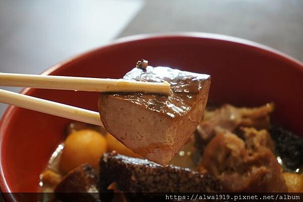 【桃園滷肉飯推薦】上座古傳滷肉飯|黑金滷汁、回憶系便當,吃一 【桃園滷肉飯推薦】上座古傳滷肉飯|黑金滷汁、回憶系便當,吃一