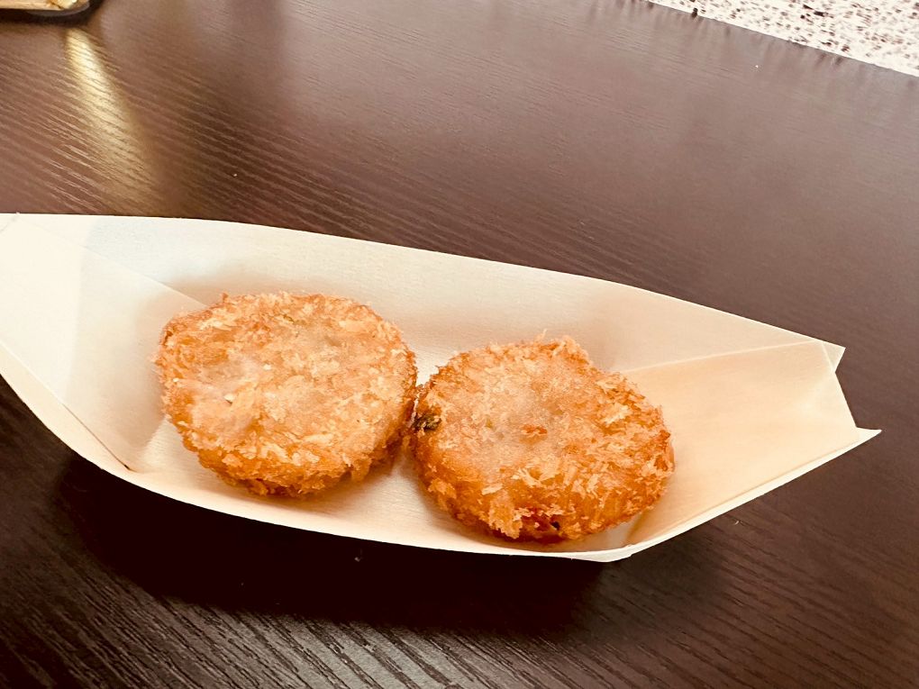 桃園龜山平價美食推薦!上座古傳滷肉飯專賣店超懷舊,古早摩天輪套餐。