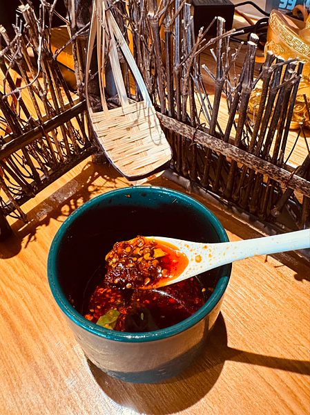 【桃園便當推薦】上座 古傳滷肉飯專賣店x龜山古早味外帶便當首