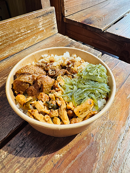 【桃園便當推薦】上座 古傳滷肉飯專賣店x龜山古早味外帶便當首