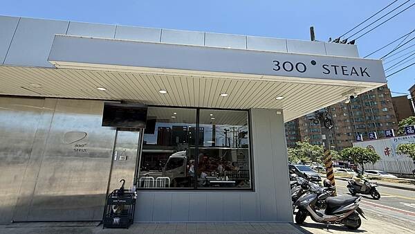 IMG_7152.jpg IMG_7152.jpg