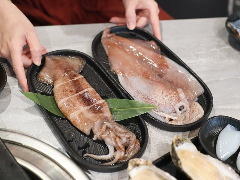 竹北燒肉吃到飽!肉當家燒肉一番799和牛海鮮任你點,啤酒也喝到飽。