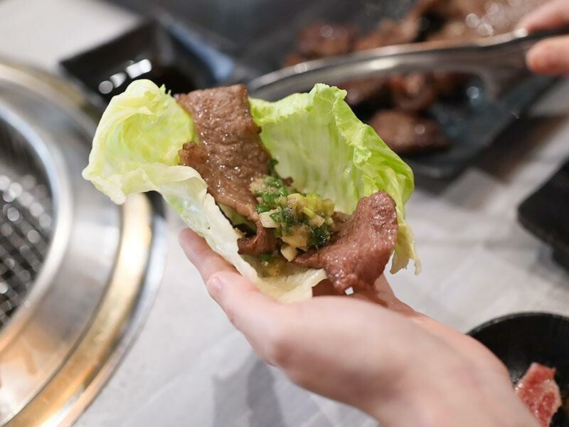 竹北燒肉吃到飽!肉當家燒肉一番799和牛海鮮任你點,啤酒也喝到飽。