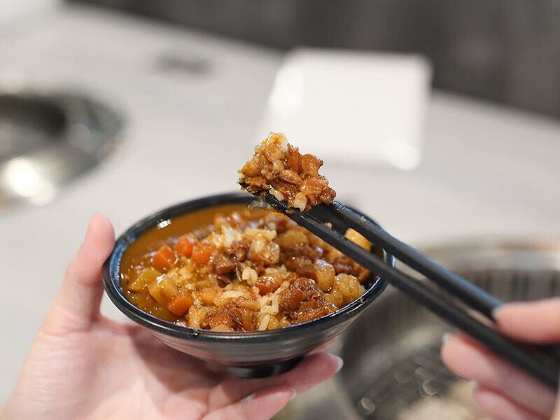 竹北燒肉吃到飽!肉當家燒肉一番799和牛海鮮任你點,啤酒也喝到飽。