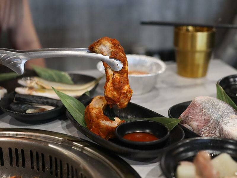 竹北燒肉吃到飽!肉當家燒肉一番799和牛海鮮任你點,啤酒也喝到飽。