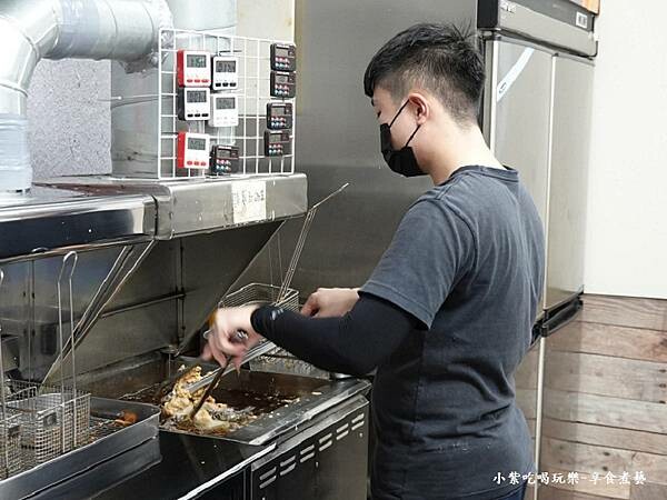現點現炸-脆香香雞排專賣中壢旗艦店 (3).jpg