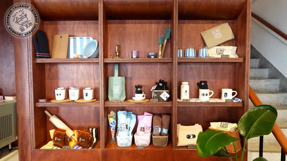 西門町咖啡廳推薦!Lost and Found西門店限定開心果阿芙加朵,早午餐必吃。