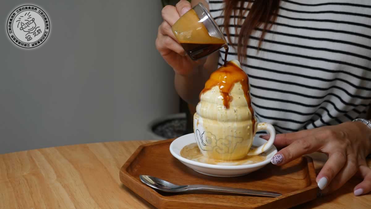 西門町咖啡廳推薦!Lost and Found西門店限定開心果阿芙加朵,早午餐必吃。