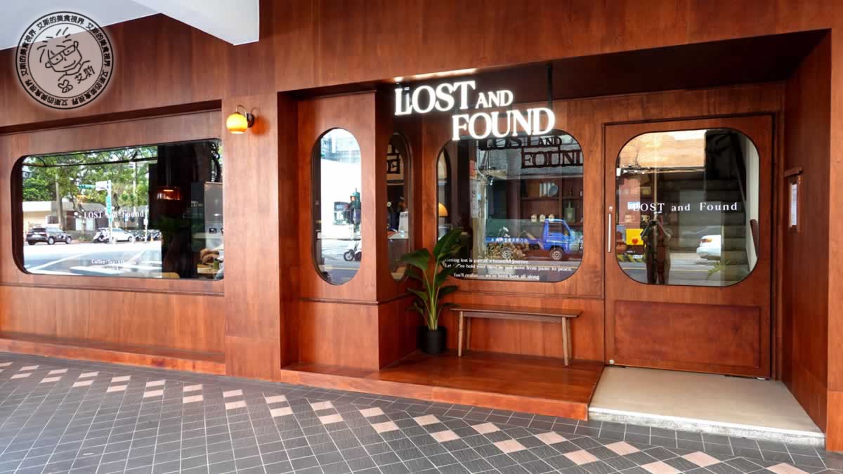 西門町咖啡廳推薦!Lost and Found西門店限定開心果阿芙加朵,早午餐必吃。