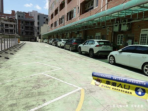 大興西路一段341巷-日新商場停車場 (3).jpg 大興西路一段341巷-日新商場停車場 (3).jpg