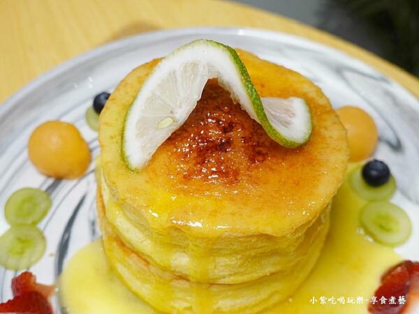 青檸熔岩焦香舒芙蕾-2025成真咖啡桃園中正店 (5).jpg 青檸熔岩焦香舒芙蕾-2025成真咖啡桃園中正店 (5).jpg