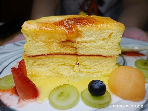 青檸熔岩焦香舒芙蕾-2025成真咖啡桃園中正店 (2).jpg 青檸熔岩焦香舒芙蕾-2025成真咖啡桃園中正店 (2).jpg