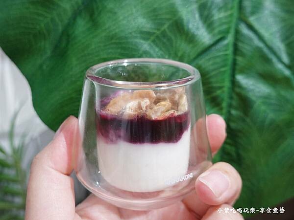 藍莓核桃優格-2025成真咖啡桃園中正店 (2).jpg 藍莓核桃優格-2025成真咖啡桃園中正店 (2).jpg