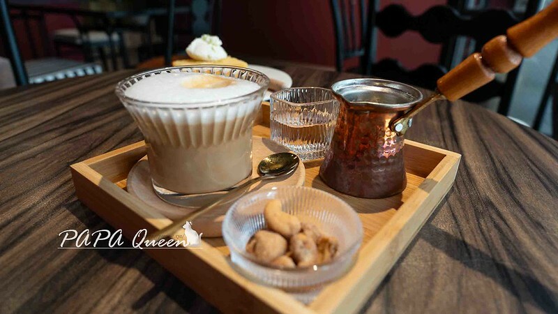 台中西屯區咖啡！沙柏咖啡獨家沙煮咖啡免飛土耳其，享受異國風味。