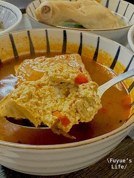 |台北中山大直‧小吃| 大中小碗均一價《兄弟麵館》特色麵館.