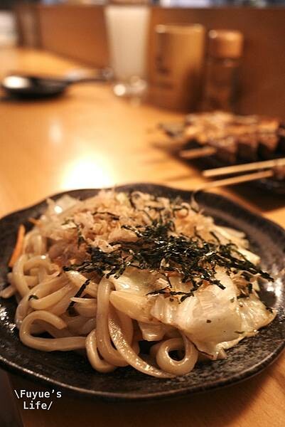 |台北內湖‧日式| 藏在巷弄的台式居酒屋.平價小酌好去處《醉燈食居-西湖店》捷運西湖站