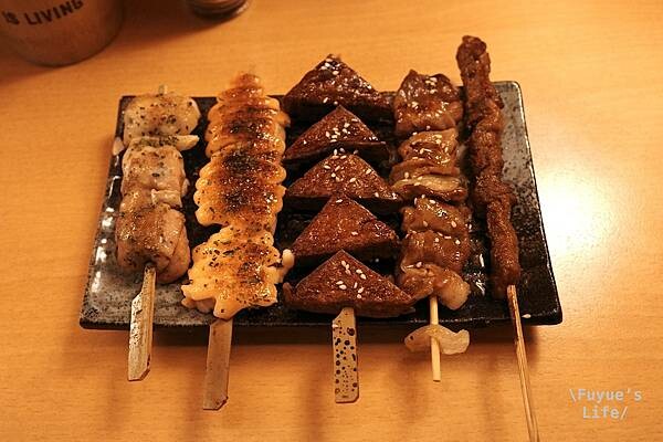 |台北內湖‧日式| 藏在巷弄的台式居酒屋.平價小酌好去處《醉燈食居-西湖店》捷運西湖站