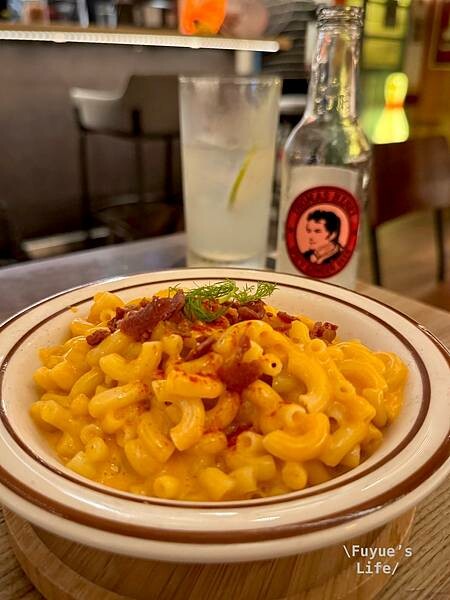 |台北中山‧美式| 道地的起司通心粉《父母 FUMU CAF